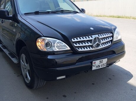 Mercedes ML 400 4MATIC 2001