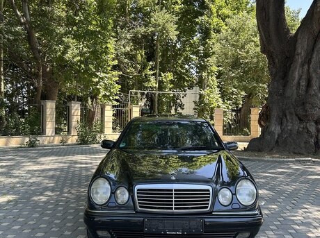 Mercedes E 240 1998