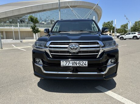 Toyota Land Cruiser 2012