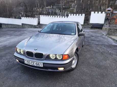 BMW 520