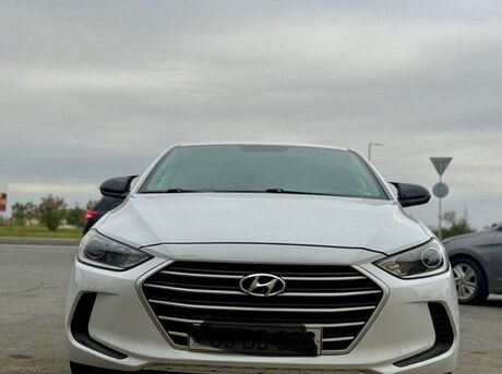 Hyundai Elantra 2018