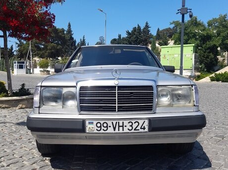 Mercedes E 200 d 1989