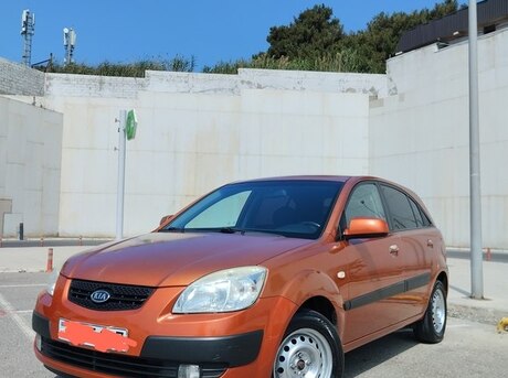 Kia Rio 2005