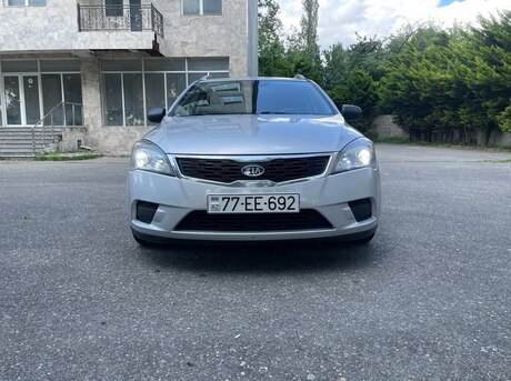 Kia Ceed 2010