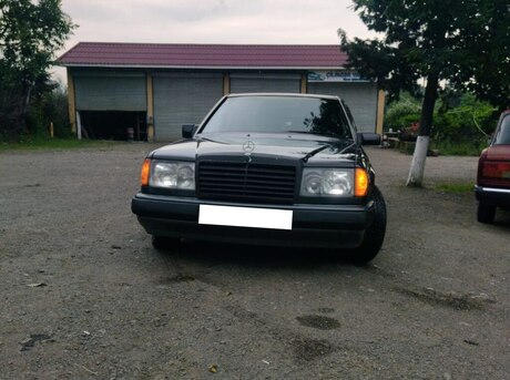 Mercedes E 200 1993