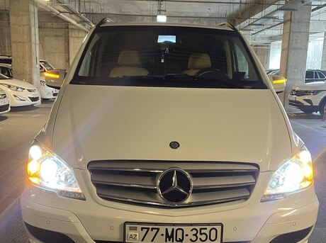 Mercedes Viano 2013