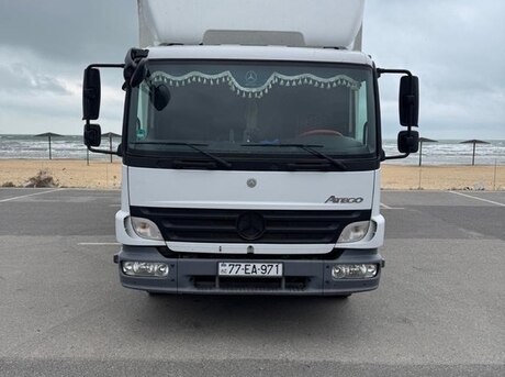 Mercedes Atego 818 2007