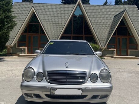 Mercedes E 220 d 2000