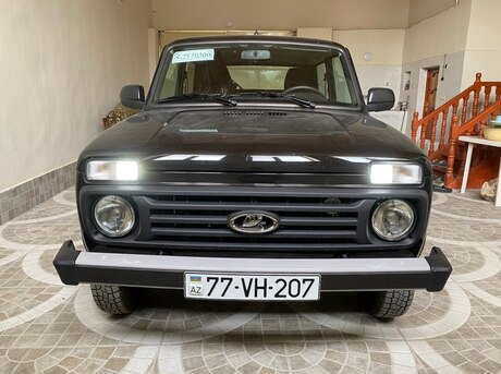 LADA (VAZ) Niva