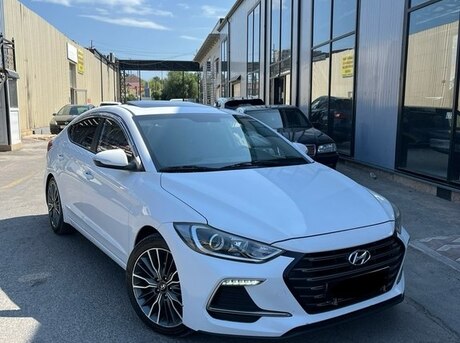 Hyundai Avante 2016