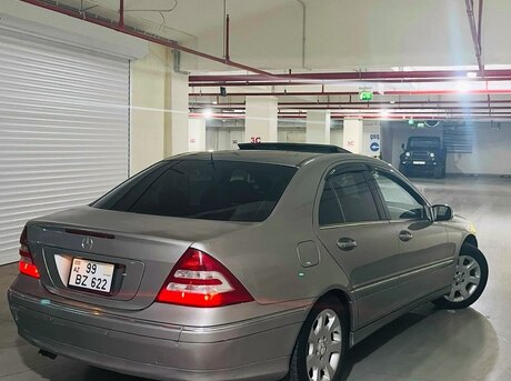 Mercedes C 240 2004