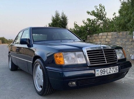 Mercedes E 260 1990