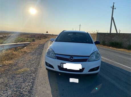 Opel Astra 2008