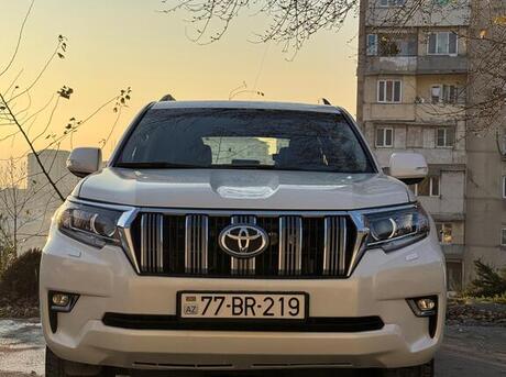 Toyota Land Cruiser Prado 2017