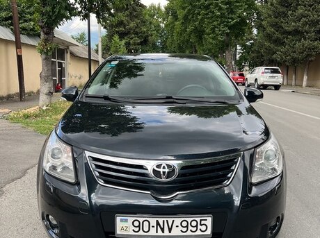 Toyota Avensis 2011