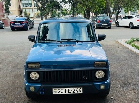 LADA (VAZ) Niva 2016
