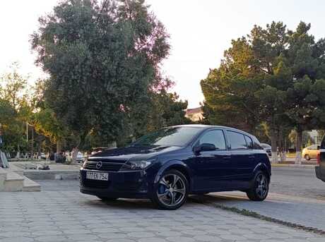 Opel Astra 2004