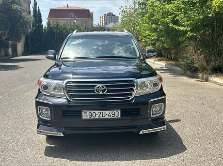 Toyota Land Cruiser 2013