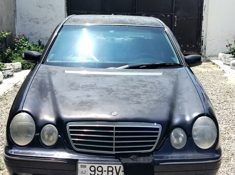 Mercedes E 240 1999