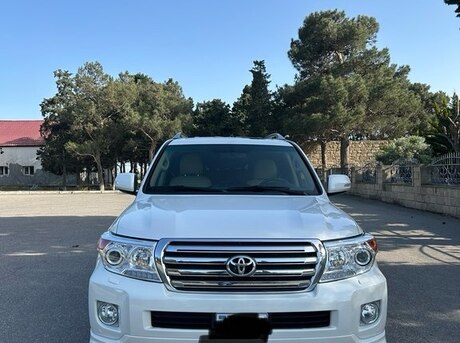 Toyota Land Cruiser 2011