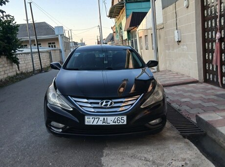 Hyundai Sonata 2011