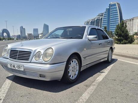 Mercedes E 280