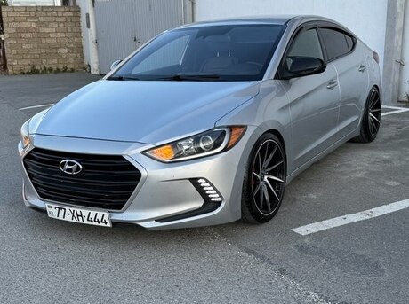 Hyundai Elantra 2016