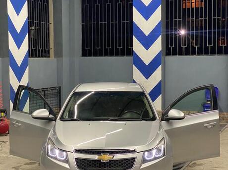 Chevrolet Cruze 2011