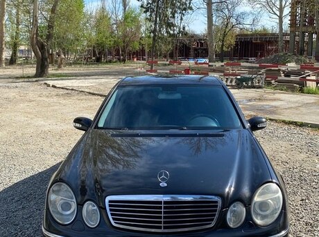 Mercedes E 240 2002