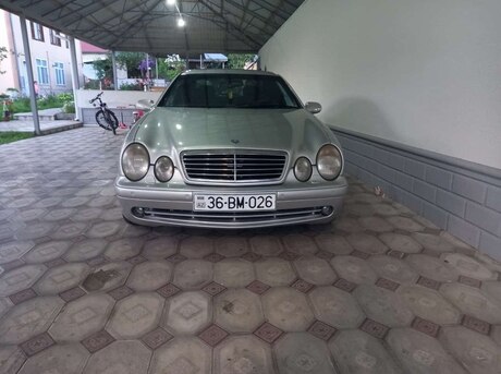 Mercedes CLK 200 2001
