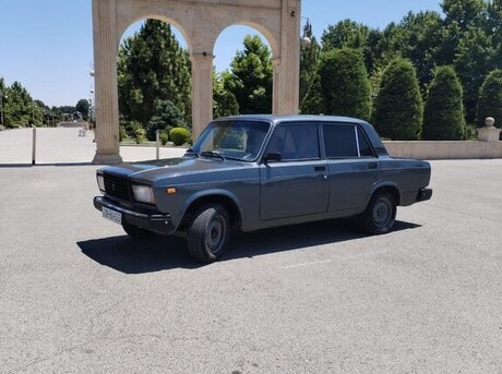 LADA (VAZ) 2107 2010