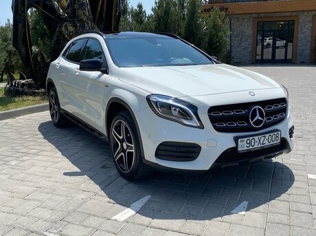 Mercedes GLA 200 2017