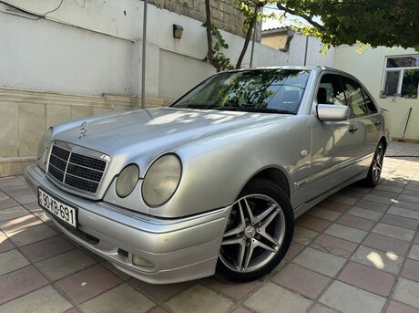 Mercedes E 240 1998