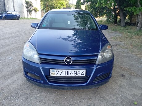 Opel Astra 2004