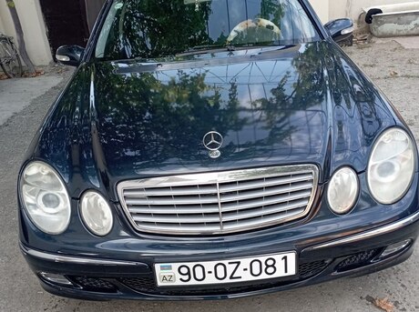Mercedes E 240 2002
