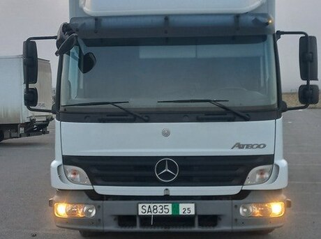 Mercedes Atego 818 2008