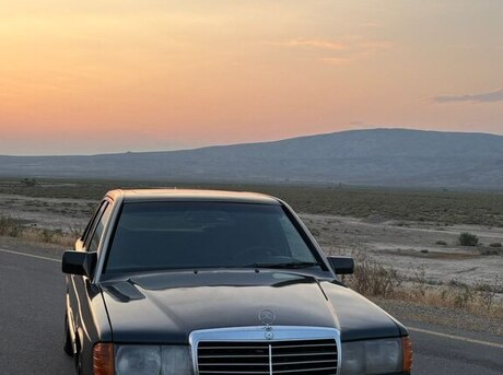 Mercedes 190 1992