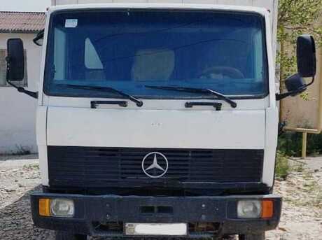 Mercedes Atego 814 1990