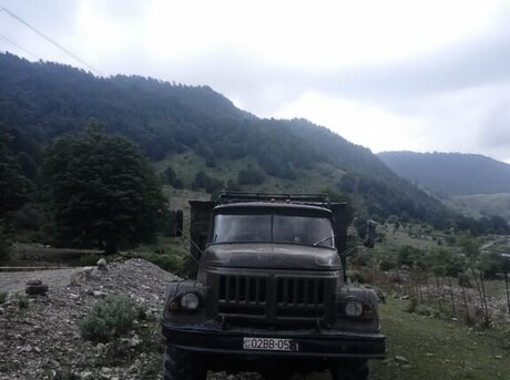 ZIL 131