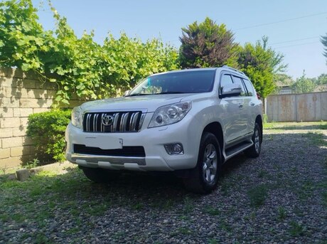Toyota Land Cruiser Prado 2012