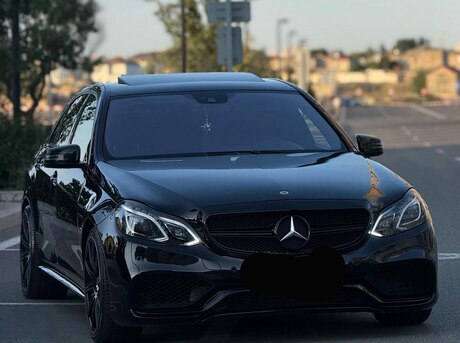 Mercedes E 200 2013