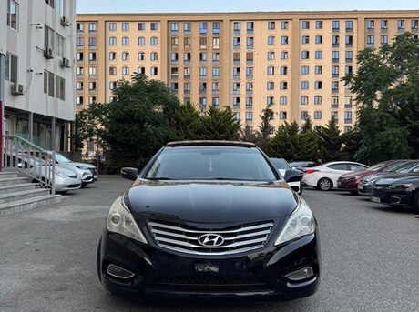 Hyundai Azera 2012