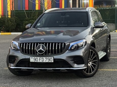Mercedes GLC 250 4MATIC 2017