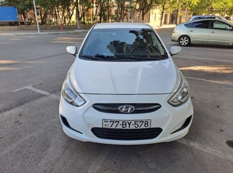 Hyundai Accent 2015