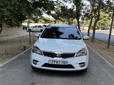 Kia  2011