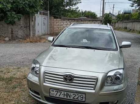 Toyota Avensis 2004