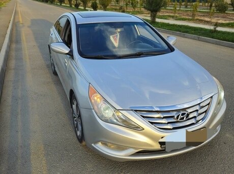 Hyundai Sonata 2013