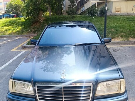 Mercedes E 180 1997