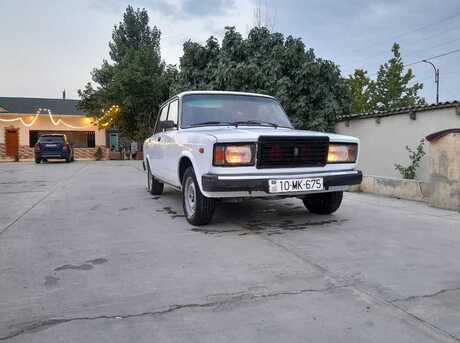 LADA (VAZ) 2107