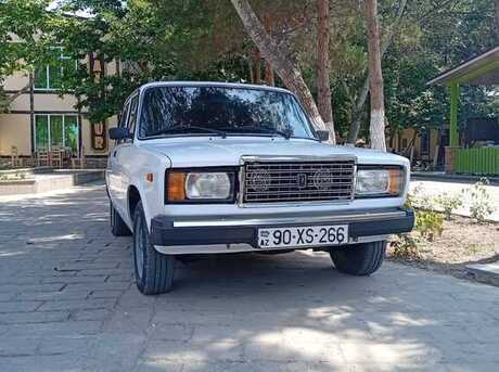 LADA (VAZ) 2107